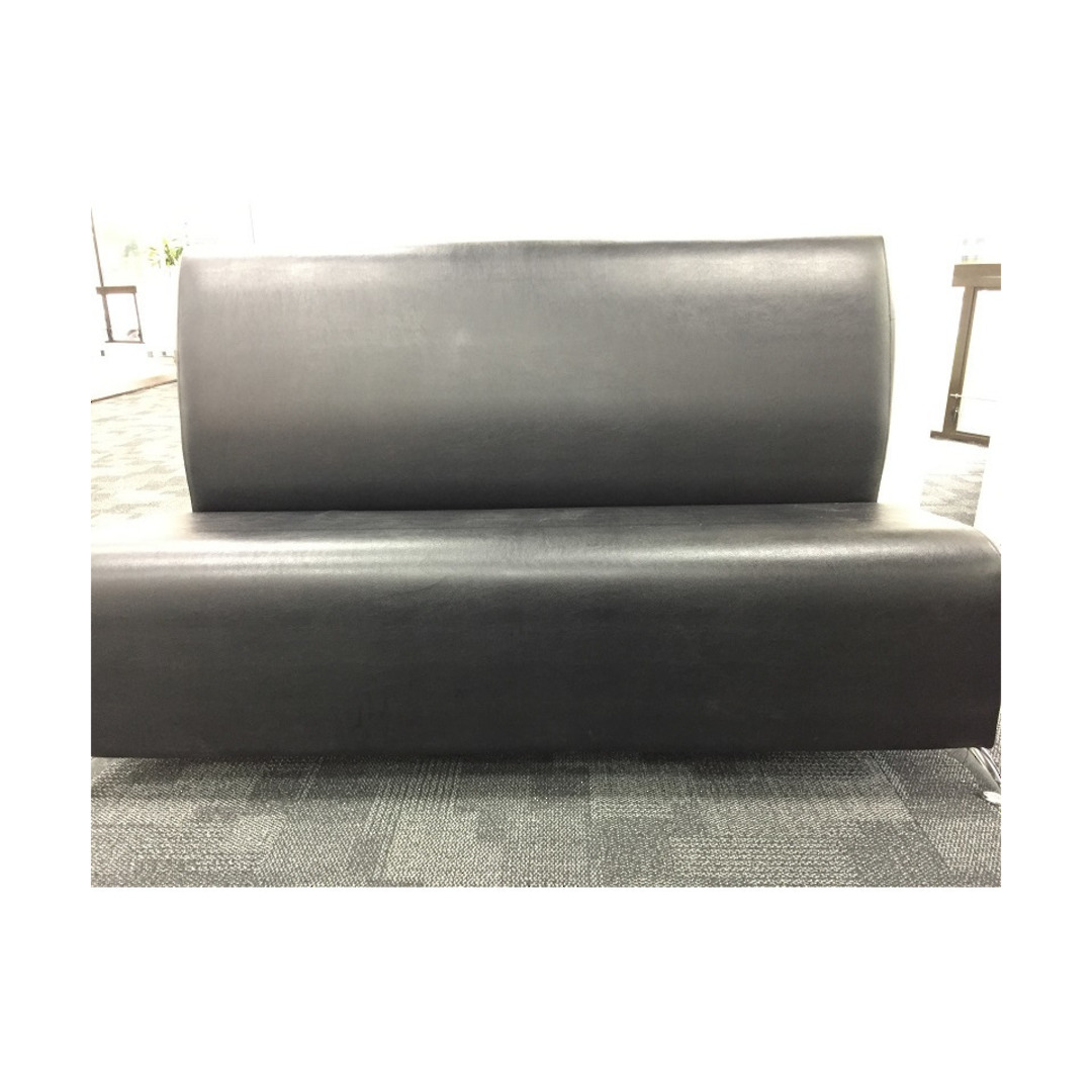 Couch - Three Seater - Black image 0